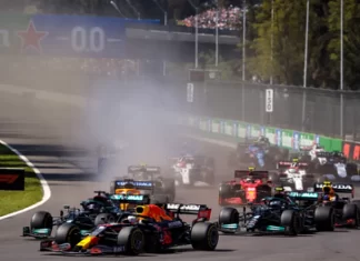 Hamilton se ríe de Verstappen por el incidente con Norris Hamilton se ríe de Verstappen por el incidente con Norris