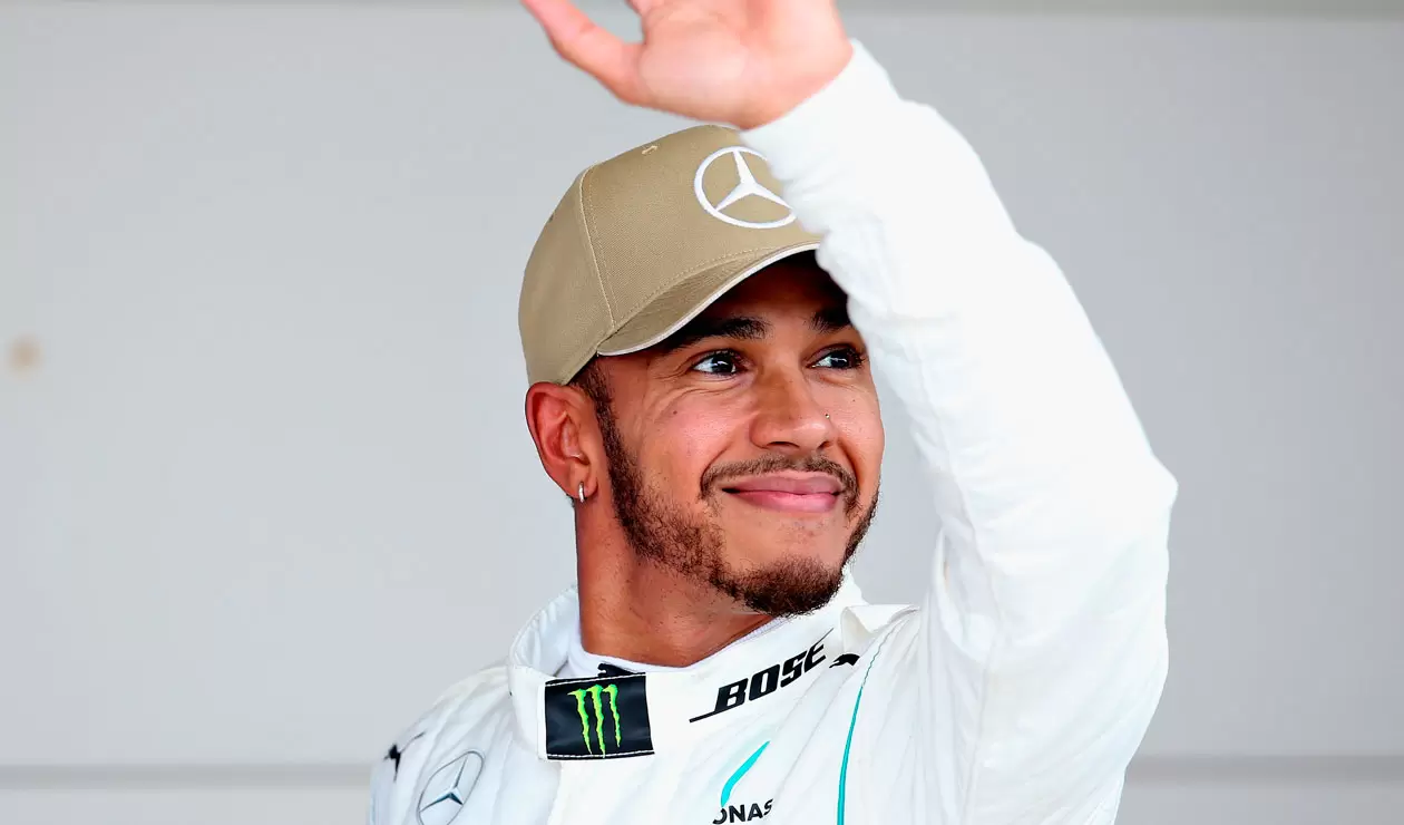 Hamilton se ríe de Verstappen por el incidente con Norris