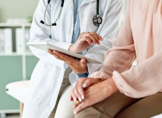 Hospitales de Texas preguntarán a inmigrantes sobre residencia Hospitales de Texas preguntarán a inmigrantes sobre residencia