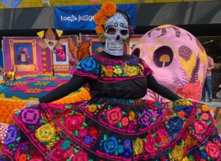 Ofrenda del Futuro Papalote Museo del Niño Ofrenda del Futuro Papalote Museo del Niño