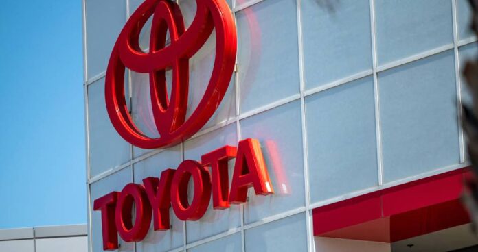 Toyota no patrocinará más desfiles y eventos LGBTQ