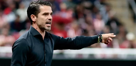 Fernando Gago le dice adiós a las Chivas Fernando Gago