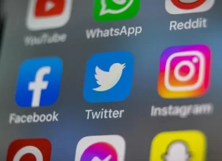 Australia prohíbe las redes sociales a los menores de 16 años Australia prohíbe las redes sociales a los menores de 16 años