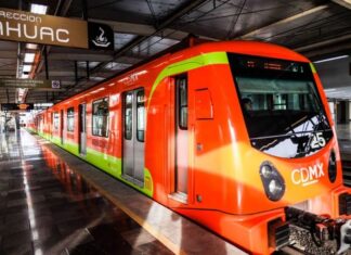 Extranjeros realizan recorrido guiado por el Metro de CDMX Extranjeros realizan recorrido guiado por el Metro de CDMX