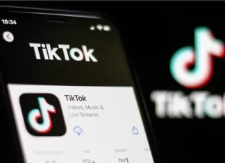 Rumania pide a la UE que investigue la gestión electoral de TikTok tras la sorprendente victoria de un ultranacionalista Rumania pide a la UE que investigue la gestión electoral de TikTok