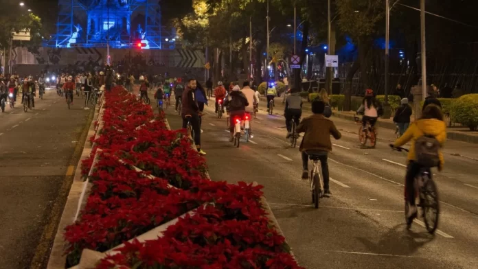 Lánzate al Paseo Nocturno Navideño en bici 2024