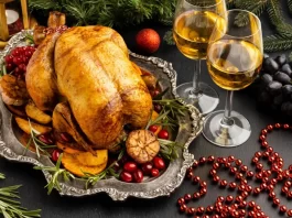 Las mejores recetas para preparar pavo navideño y conquistar las fiestas Pavo relleno con frutos secos y carne molida