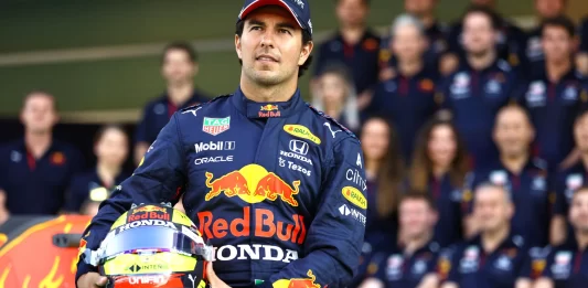 ¡OFICIAL! Checo Pérez sale de la escudería Red Bull OFICIAL Checo Pérez sale de la escudería Red Bull