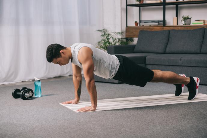 Rutinas de Entrenamiento en Casa para el Invierno