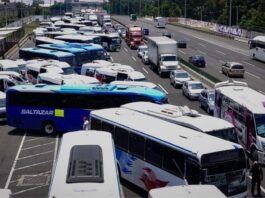 Transportistas Anuncian Mega Bloqueos de Carreteras Transportistas Anuncian Mega Bloqueos de Carreteras