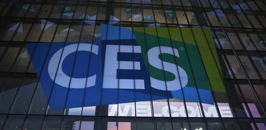CES 2025: Robots que lanzan calcetines y jardineras de ciencia ficción gadgets ces 2025