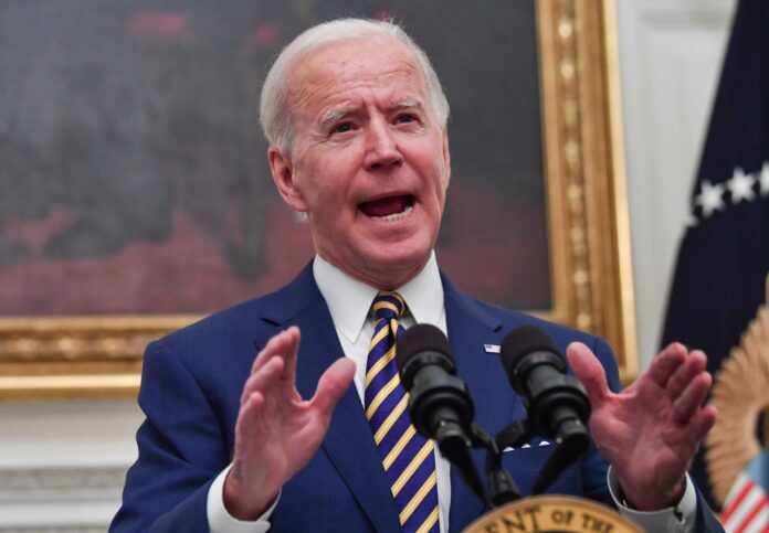 joe biden libera presos revista flow