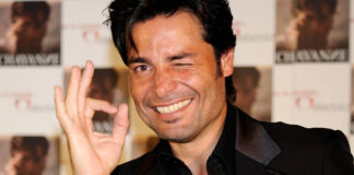 Chayanne hace vibrar a la CDMX con su regreso triunfal en el Palacio de los Deportes Chayanne hace vibrar a la CDMX con su regreso triunfal en el Palacio de los Deportes