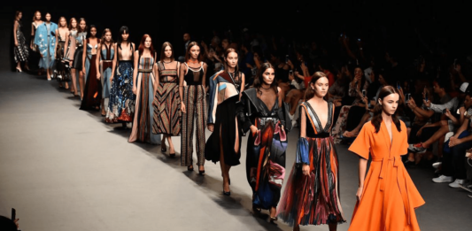 Se esperan regresos a las pasarelas en la Semana de la Moda de Nueva York Se esperan regresos a las pasarelas en la Semana de la Moda de Nueva York