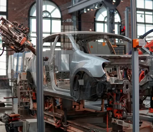 Impacto del Aumento Arancelario en la Industria Automotriz de México Impacto del Aumento Arancelario en la Industria Automotriz de México