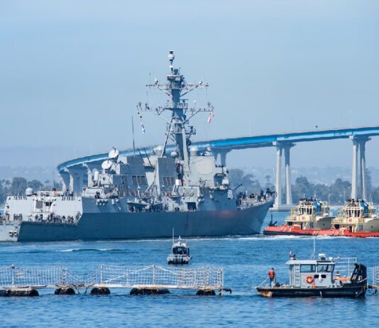 Llega a Veracruz el buque de guerra USS Gravely del gobierno de Trump Llega a Veracruz el buque de guerra USS Gravely del gobierno de Trump