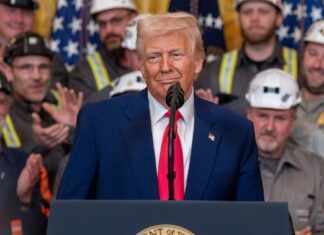 Trump Pausa Aranceles por 90 Días y Aumenta Tarifa a China al 125% Trump Pausa Aranceles por 90 Días y Aumenta Tarifa a China al 125