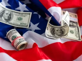 Estados Unidos entra en recesión: las políticas de Trump hunden la economía tras cien días de gobierno cae economia de estados unidos con donald trump