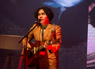 Ed Maverick anuncia concierto en el Teatro Metropólitan: ¡No te pierdas la oportunidad de verlo en vivo! Ed Maverick anuncia concierto en el Teatro Metropólitan: ¡No te pierdas la oportunidad de verlo en vivo!