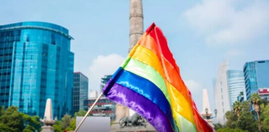 Corte invalida que padres puedan someter a sus hijos a terapias de conversión Corte invalida que padres puedan someter a sus hijos a terapias de conversión