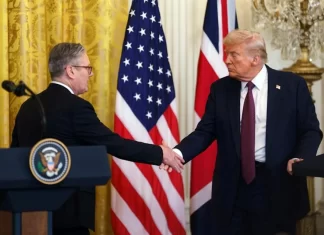 Estados Unidos y el Reino Unido anuncian un acuerdo comercial para mitigar los aranceles Estados Unidos y el Reino Unido anuncian un acuerdo comercial para mitigar los aranceles