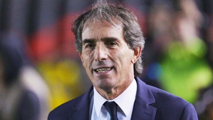 Guillermo Almada presentó renuncia a Pachuca y no dirigirá el Mundial de Clubes Guillermo Almada presentó renuncia a Pachuca y no dirigirá el Mundial de Clubes