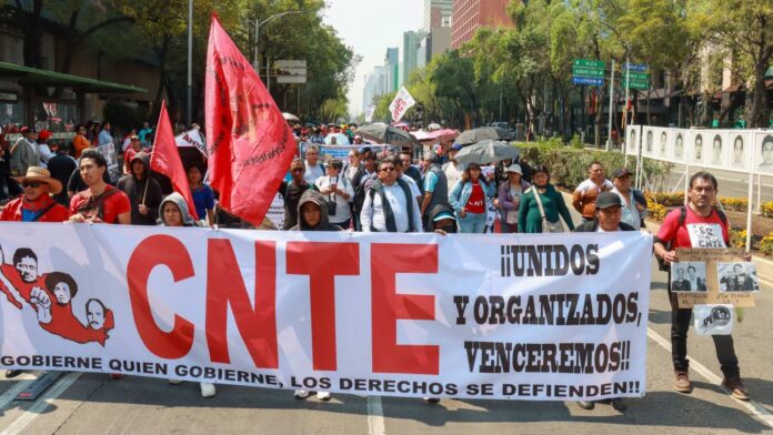 Habrá Marcha Nacional La CNTE convoca plantón masivo en CDMX Habrá Marcha Nacional La CNTE convoca plantón masivo en CDMX