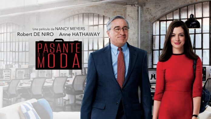 Pasante de Moda la película con Anne Hathaway vuelve a cines