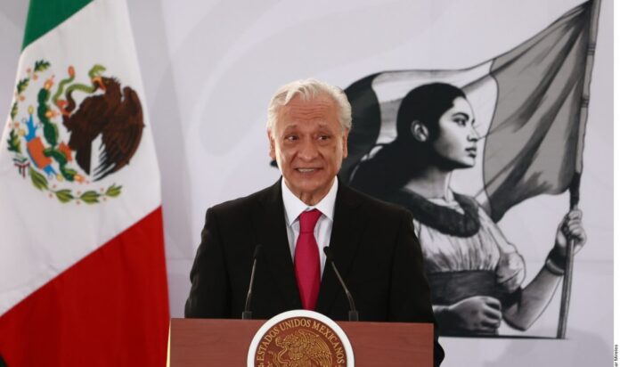 Pemex anuncia recorte del 28% en plazas de confianza para ahorrar más de 10 mil millones de pesos Pemex anuncia recorte del 28% en plazas de confianza para ahorrar más de 10 mil millones de pesos