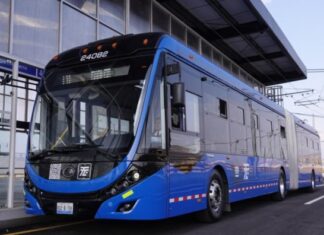 Trolebús de la línea 11 usuarios denuncian cobro de hasta 20 pesos Trolebús de la línea 11 usuarios denuncian cobro de hasta 20 pesos