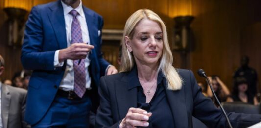 Fiscal de Estados Unidos incluye a México en Lista de Adversarios Fiscal de Estados Unidos incluye a México en Lista de Adversarios