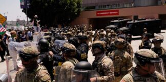 Juez federal rechaza intento por suspender inmediatamente despliegue militar en Los Ángeles Juez federal rechaza intento por suspender inmediatamente despliegue militar en Los Ángeles