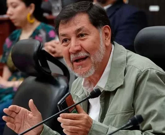 Piden la renuncia de Fernández Noroña del Senado Mexicano Piden la renuncia de Fernández Noroña del Senado Mexicano