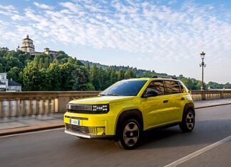 Fiat integra envases Tetra Pak reciclados en automóviles: un paso pionero en sostenibilidad fia tetrapack reciclado