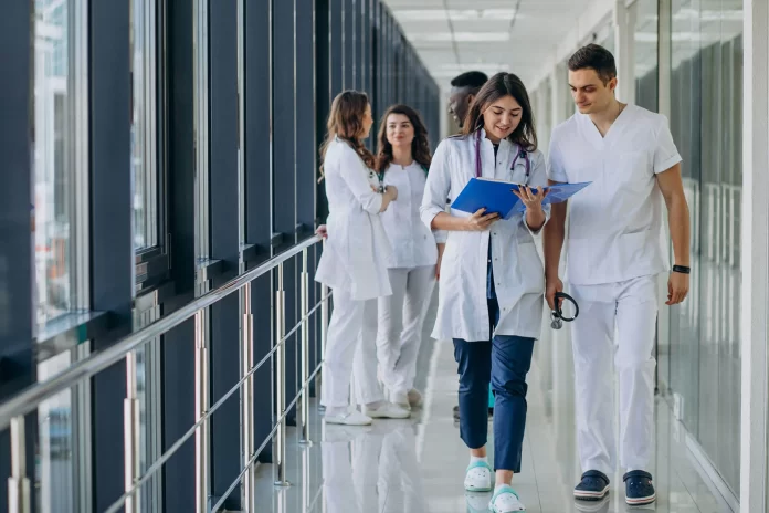10 univiersidades para estudiar medicina en CDMX