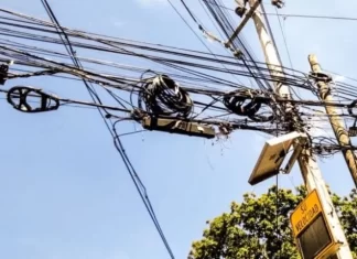 Adiós a los cables en calles de CDMX con la nueva ley de Telecomunicaciónes Adiós a los cables en calles de CDMX con la nueva ley de Telecomunicaciónes