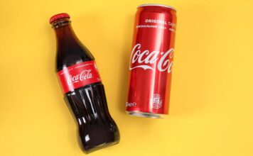 Coca-Cola confirma que su versión con azúcar de caña llegará a EU este año Coca-Cola confirma que su versión con azúcar de caña llegará a EU este año