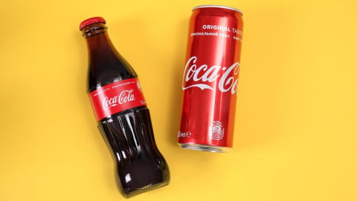 Coca-Cola confirma que su versión con azúcar de caña llegará a EU este año