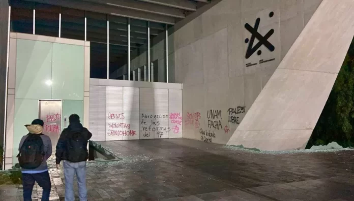 Denuncia la UNAM destrozos en MUAC