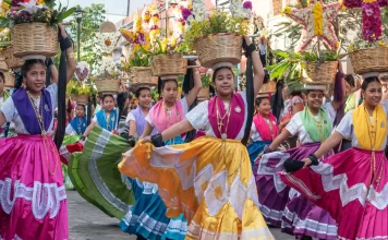 Guelaguetza llega a Tlalpan: 4 días de música, danza y tradiciones oaxaqueñas Guelaguetza llega a Tlalpan 4 días de música danza
