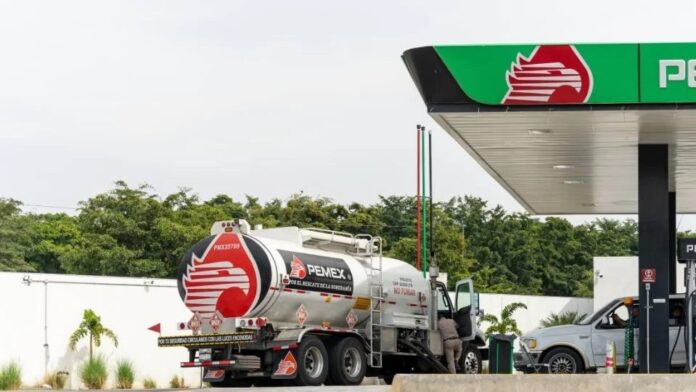 Hacienda anuncia plan para fortalecer liquidez de Pemex