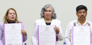 INE impone multas a quienes aparecieron en acordeones en Elección Judicial INE impone multas a quienes aparecieron en acordeones en Elección Judicial
