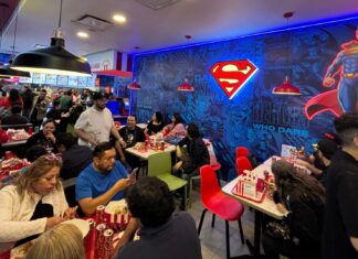 La Liga de la Justicia llega a KFC México La Liga de la Justicia llega a KFC México