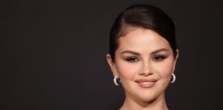 Selena Gomez revela su truco más efectivo contra el acné: parches divertidos y eficaces