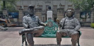 Retiran en CDMX estatuas de Fidel Castro y ‘Che’ Guevara por falta de permisos retiran estatuas fidel castro