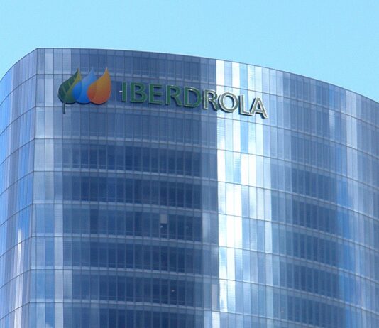 Iberdrola deja México: Sheinbaum niega presión y destaca decisión empresarial