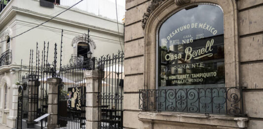 Descubre Casa Benell en la Roma: Una Fiesta de Sabores Descubre Casa Benell en la Roma Una Fiesta de Sabores