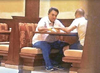 INE cierra expediente de los sobres de dinero a Pío López Obrador INE cierra expediente de los sobres de dinero a Pío López Obrador