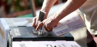 Movimiento Ciudadano propone bajar la edad para votar a los 16 años Movimiento Ciudadano propone bajar la edad para votar a los 16 años