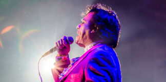 Netflix estrenará documental sobre Juan Gabriel Netflix estrenará documental sobre Juan Gabriel